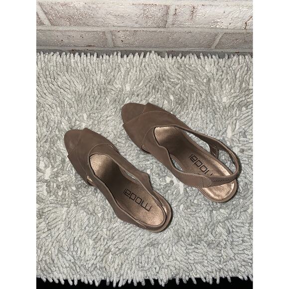 Moda Leather Strap Heels Women's Size 8M - Picture 5 of 6